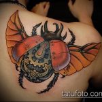 Jó példa a meglévő bogár tetoválásra - a rajz alkalmas bogár tetoválásra