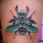 Jó példa a kész bogár tetoválásra - a rajz alkalmas bogár tetoválásra