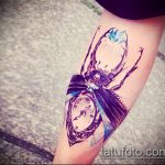 A bogár tetoválás remek példája - a rajz alkalmas a gyors bogár tetoválásra