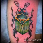 Egy meglévő bogár tetoválás tesztpéldája - a rajz alkalmas az orrszarvú bogár tetoválására