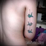 A meglévő darutetoválás klassz példája - a rajz alkalmas daru tetoválásra a lábán