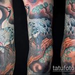 A meglévő darutetoválás érdekes változata - a rajz alkalmas origami darutetoválásra