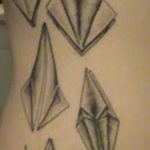 A meglévő darutetoválás remek példája - a rajz alkalmas daru tetoválásra a csuklón