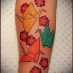 A kész daru tetoválás érdekes változata - a rajz alkalmas darutetováláshoz a lapockán