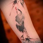 A kivitelezett tetoválódaru egyedülálló változata - a rajz alkalmas origami daru tetoválásra