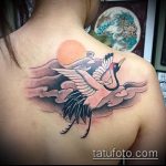 A kész daru tetoválás hűvös változata - a rajz alkalmas papír daru tetoválásra