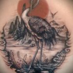 Jó példa a kész darutetoválásra - a rajz alkalmas origami darutetoválásra