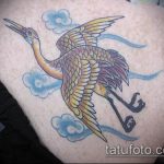 A kész daru tetoválás hűvös változata - a rajz alkalmas japán darutetoválásra