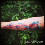 A kivitelezett aranyhal tetoválás eredeti változata - a rajz alkalmas aranyhal tetoválásra az oldalán