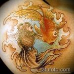 Az alkalmazott aranyhal tetoválás hűvös változata - a rajz alkalmas aranyhal tetoválásra a csuklón