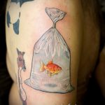 Az elkészült aranyhal tetoválás érvényes változata - a rajz alkalmas egy horgás aranyhal tetoválásra