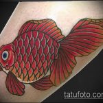 A kivitelezett aranyhal tetoválás eredeti változata - a rajz alkalmas egy aranyhal tetoválásra a bokán