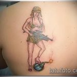 fotó a 6. számú katonai tetoválásról - a minta exkluzív változata, amely jól használható átalakítására és katonai tetoválásként történő alkalmazására a karon