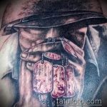 fotó a 343 -as számú katonai tetoválásról - a rajz méltó változata, amely sikeresen használható a haditengerészet tetoválásaként történő módosítására és alkalmazására