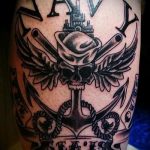 fotó a 324 -es számú katonai tetoválásról - a kép hűvös változata, amely sikeresen használható felülvizsgálatra és alkalmazásra katonai tetoválásként a vállán