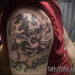 fotó az 580 -as katonai tetoválásról - a minta hűvös változata, amely sikeresen használható a skorpió átalakítására és alkalmazására katonai tetoválásként