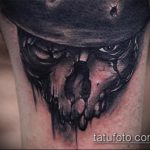 fotó a 235 -ös katonai tetoválásról - a rajz hűvös változata, amely sikeresen használható a tengeri tetoválás feldolgozásához és alkalmazásához