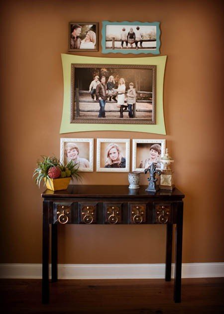 Dizajnová fotostena na chodbu nad konzolovým stolom Foto-nástenný-dizajn-predsieň-konzola-stôl