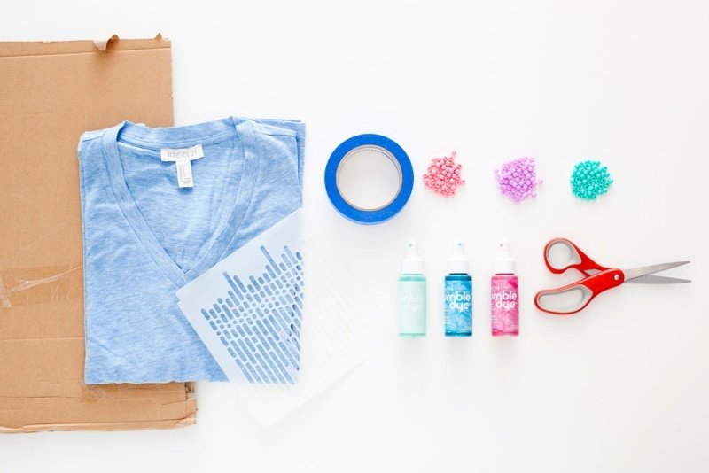 Vyrobte si košeľu s strapcami sami - jednoduchý návod Tričko so strapcami urob si sám-materiály-DIY