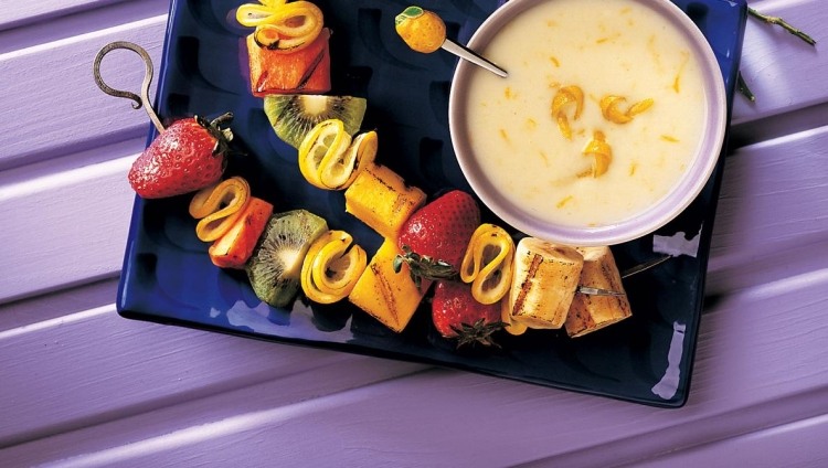 ovocie na grile šašlik ovocný dezert-citrónovo-jogurtová omáčka