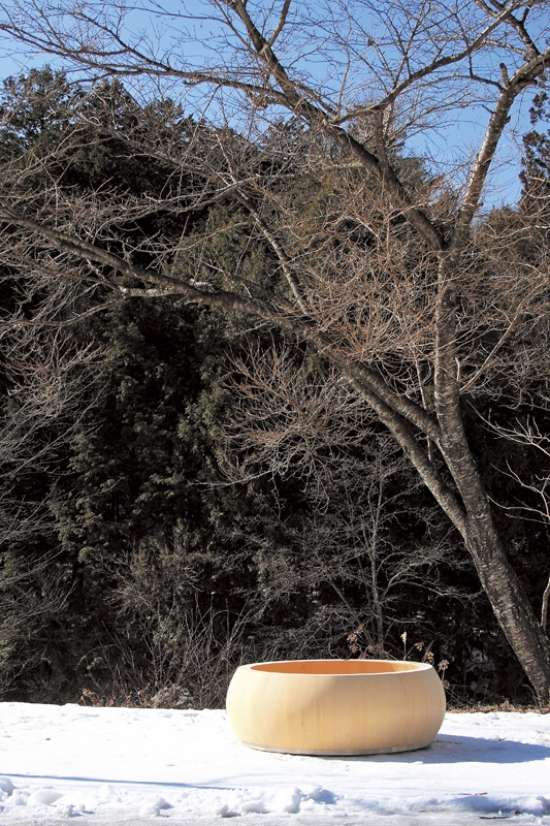 Hinoki drevená kolekcia Ručná okrúhla vaňa Ryu Kosaka Voľne stojaca drevená vaňa zo zbierky dreva Hinoki