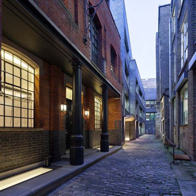 byt londýnska ulica fasádne tehly