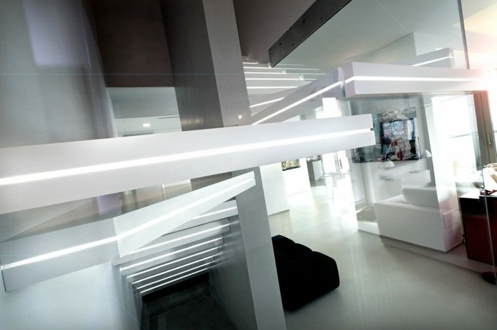 samonosné schody osvetlenie dreva vstavané schody LED