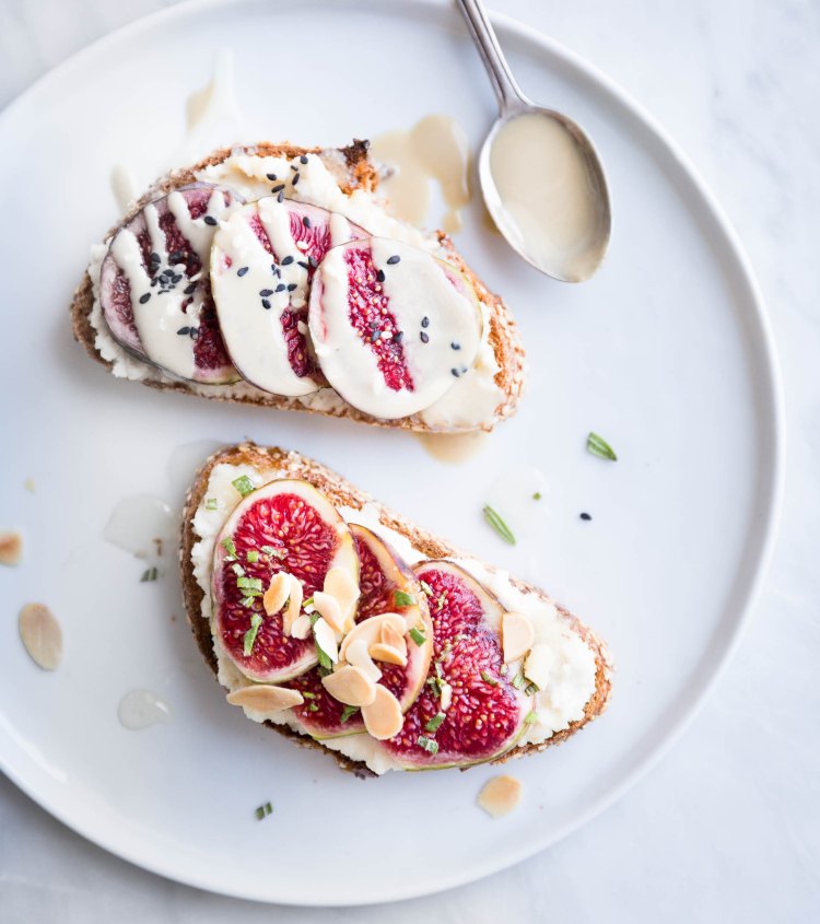 francúzske toasty mandle čerstvé figy