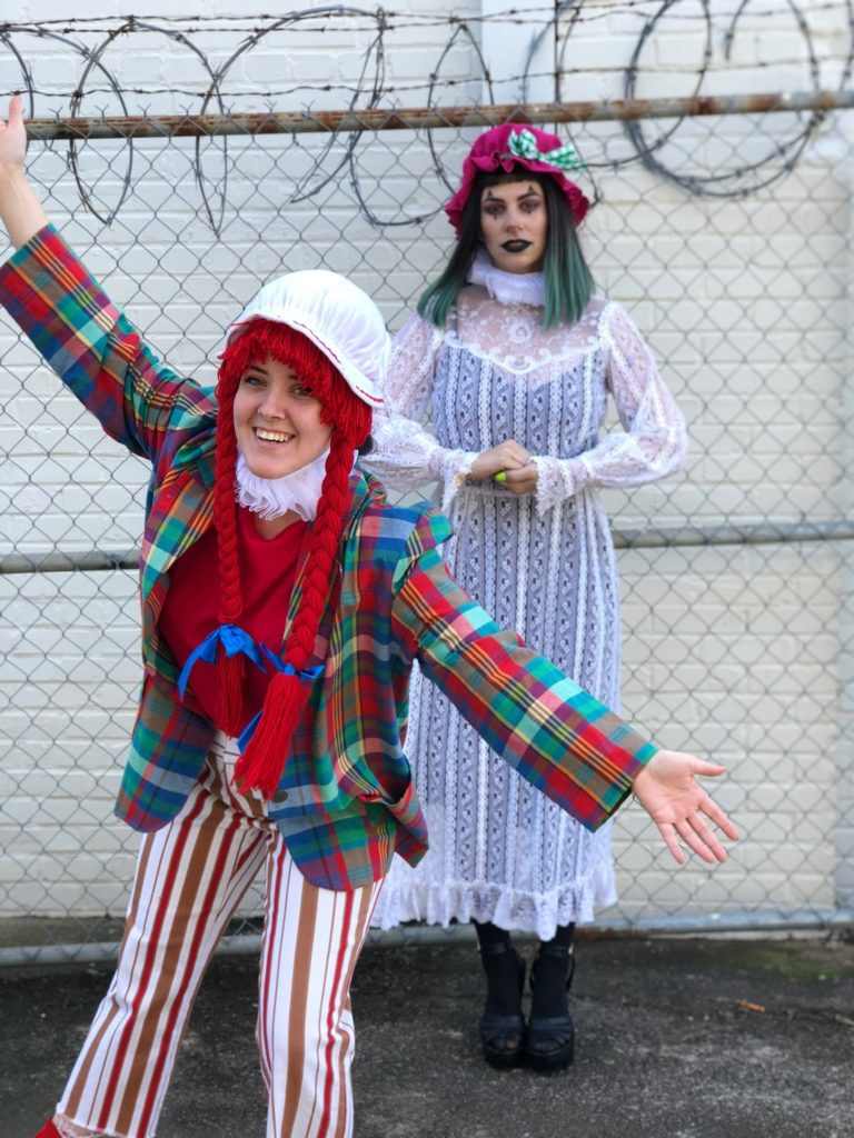 Kostým priateľky kostým Halloween nápady, aby sa sami jednoduché pokyny