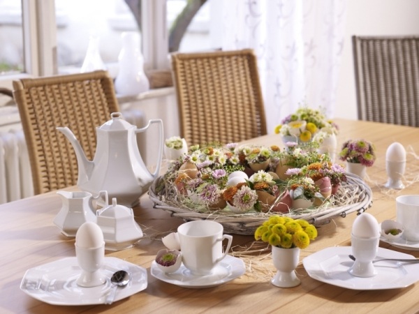 Nápady na jarnú výzdobu kytice porcelánových kvetov Myšlienky jarnej dekorácie porcelánové kvetinové úpravy