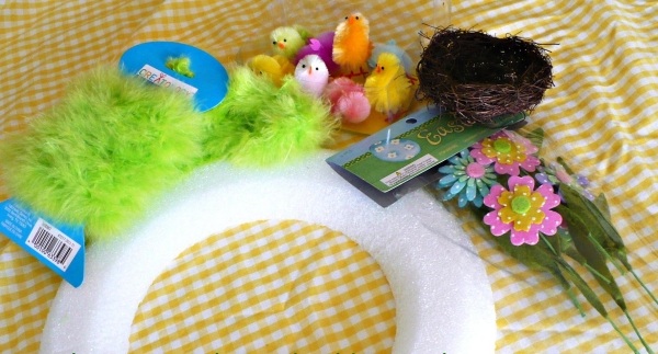 materiál požadovaný dverný veniec pružina