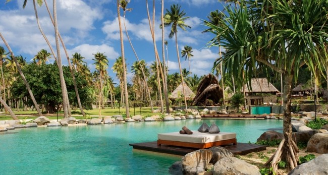 Exotické rezorty cestujú rajom Fiji Pacific Laucala Island Resort