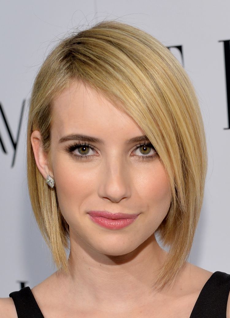 účesy jemné tenké vlasy bob predné dlhé zadné krátke Emma Roberts