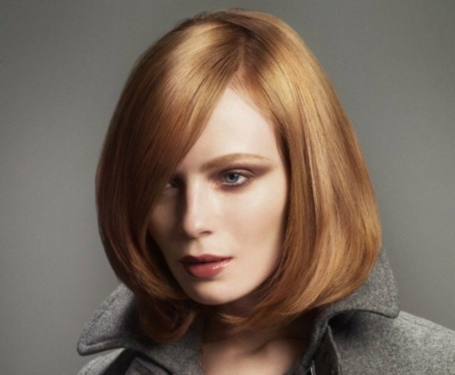 Účes moderná žena štýlový