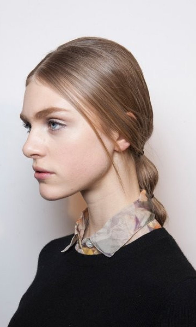 Valentino Show 2014 jeseň - skrinka na kone s gumičkami účesy-jeseň-2014-model-redken-valentino