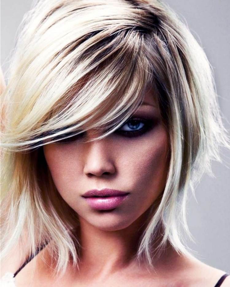 Leto 2015 bude lemované, blond a ležérne účesy-stredne dlhé-blond-platinové-drzé-strihané-módne-trend