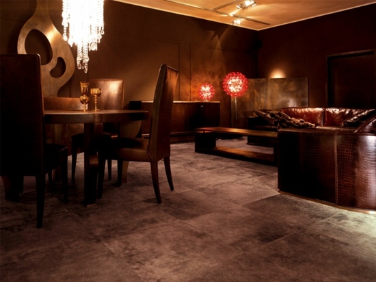 V obývačke položte luxusnú taliansku dlažbu Talianska dlažba zariadila obývaciu izbu