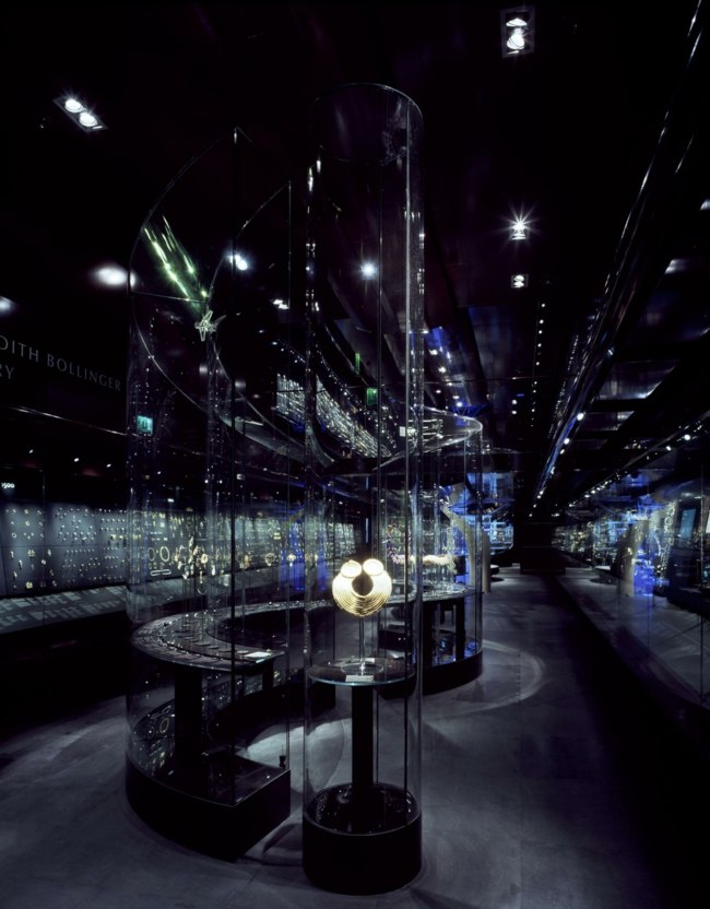 Londýnsky interiérový dizajn ultra moderné vstavané osvetlenie Galéria šperkov Londýnsky interiérový dizajn