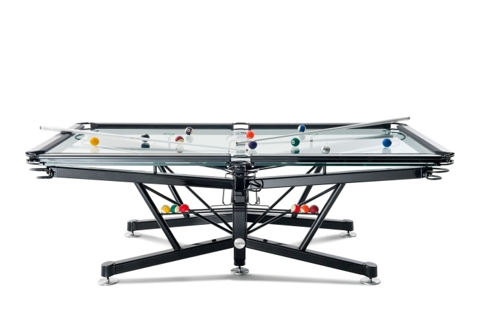 sklenený biliardový stôl má vlastnosti tradičného hracieho plánu glass-pool-table-has-the-properties-of-a-traditional-game-table