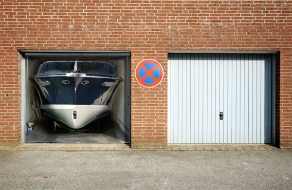 Samolepka na stenu sekčná garáž s elektrickým dizajnom Samolepka na stenu s veľkou elektrickou garážou