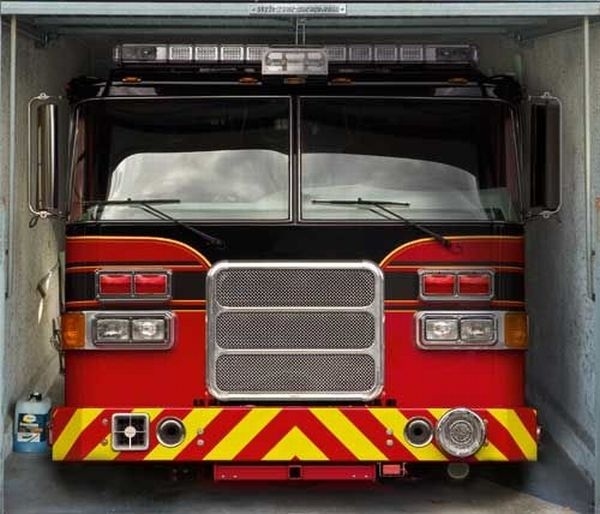 Posuvné garážové brány-3D dekorácie Posuvné garážové brány-3D dekoračná stena