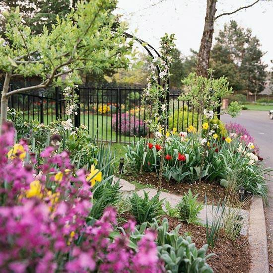 Obrazovka ochrany súkromia záhradného chodníka Hydrangea Záhradný chodník Hydrangea poskytuje obrazovky na ochranu osobných údajov