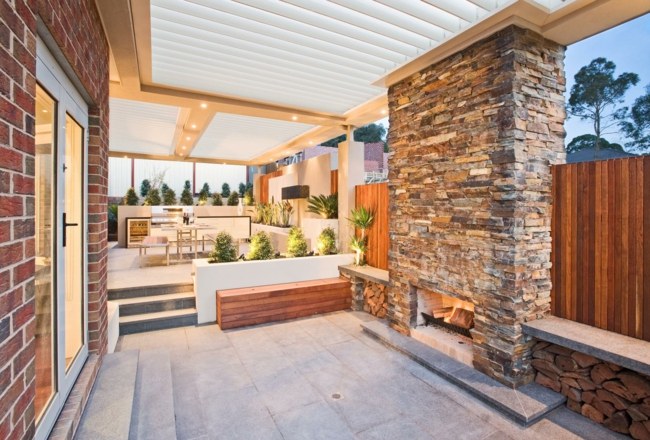 Prideľovací záhradný krb vonkajší kameň Vonkajšie posedenie s kamennou pergolou