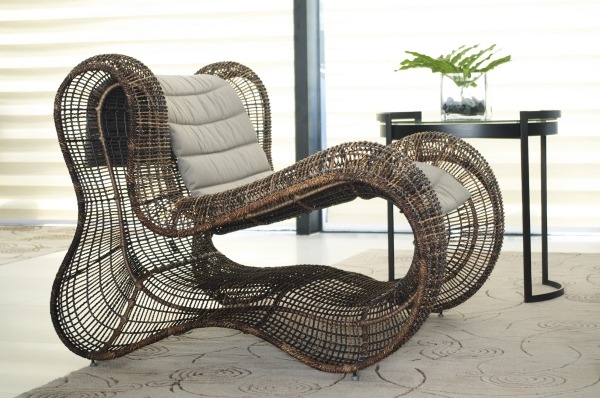 Kenneth Cobonpue-Vonkajšia dizajnérska stolička