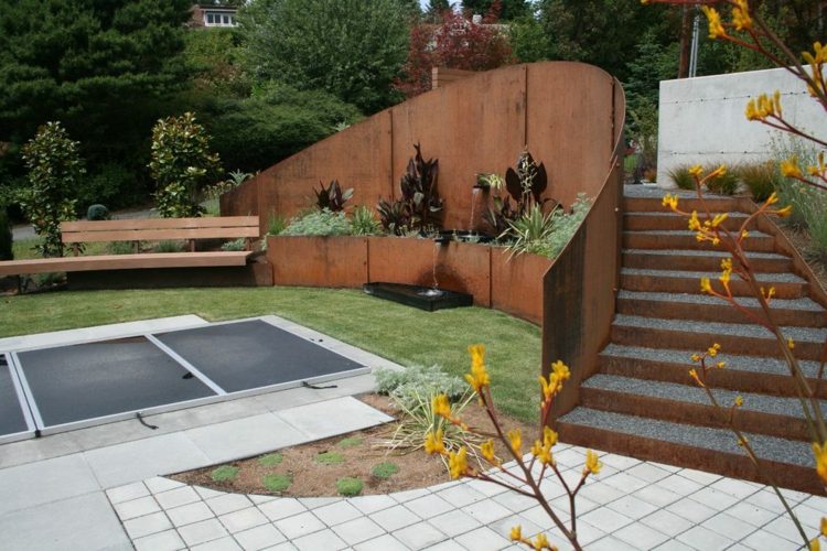 schodisko z oceľovej steny, trvanlivé, udržiavacie múry, nenáročné na údržbu