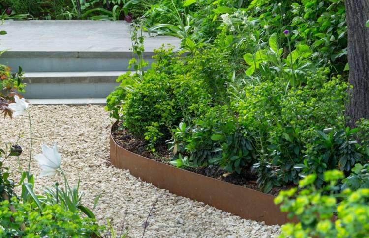 kamienky záhradná oporná stena vylučuje rastliny