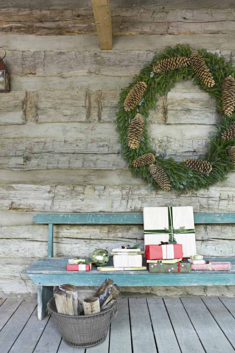 darčeky ozdoby na vianočný stromček šiškový veniec