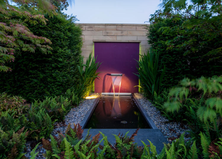 záhradné osvetlenie-vodný prvok-vodopád-nepriame-priame-svetlo-