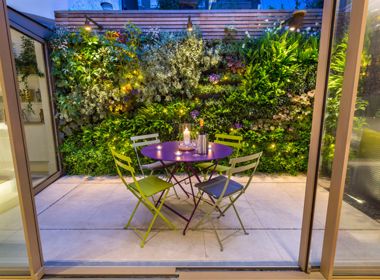 záhradné osvetlenie-led-nástenné-svetlá-plot-plot-teplé-svetlo