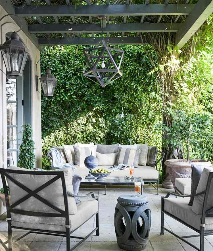 Závesná lampa-kov-záhradný dizajn-osvetlenie